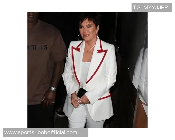 奥多姆谈卡戴珊魅力：真诚的眼神让我忆起母亲温暖