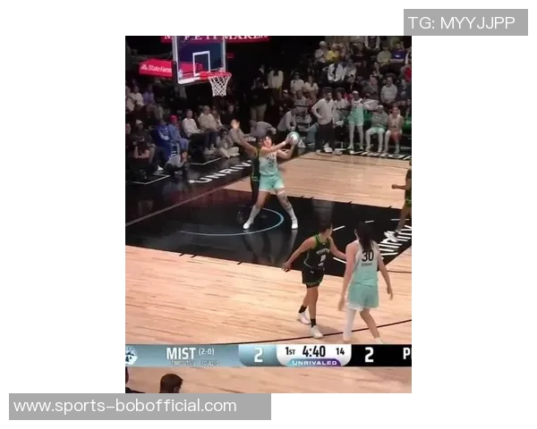 李月汝在Unrivaled比赛中表现出色12分钟内斩获6分7篮板创个人新高 李月汝在Unrivaled比赛中表现出色12分钟内斩获6分7篮板创个人新高