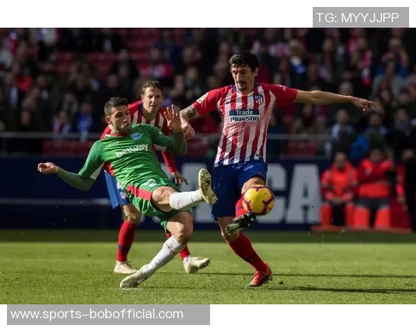 马竞对阵阿拉维斯首发阵容揭晓阿尔瓦雷斯阿尔马达出战格列兹曼待命 马竞对阵阿拉维斯首发阵容揭晓阿尔瓦雷斯阿尔马达出战格列兹曼待命